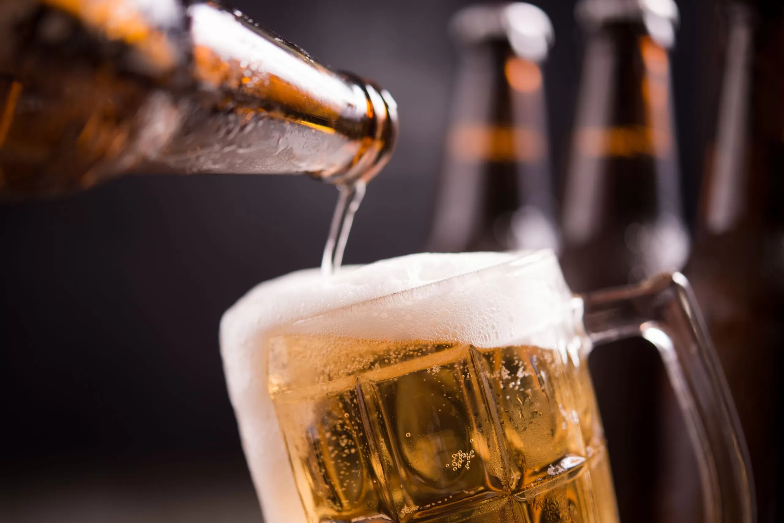 Afip subastará cervezas y bebidas energizantes: los detalles